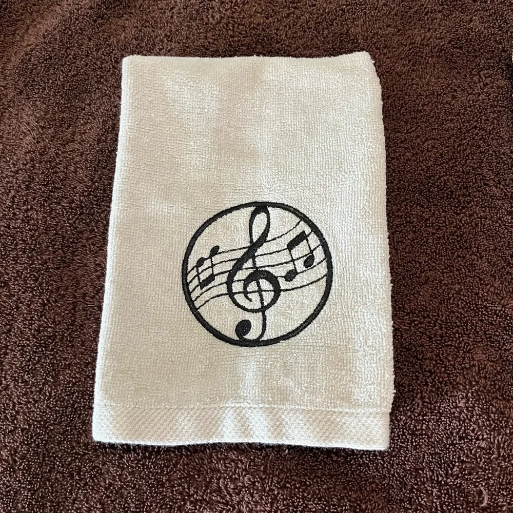 Handcrafted embroidered 100% cotton music theme finger towels set